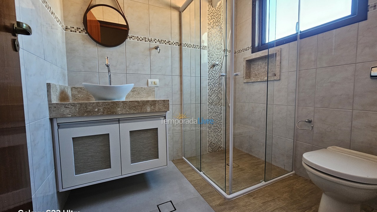 Casa para aluguel de temporada em Ubatuba (Lagoinha)