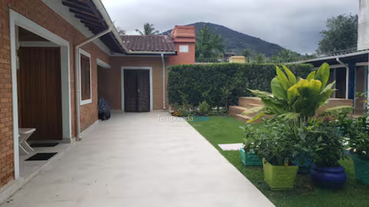 House for vacation rental in Ubatuba (Enseada)