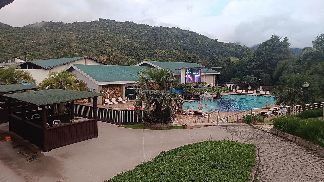 Chácara / sítio para aluguel de temporada em Campina Grande do Sul (Capivari Ecoresort)