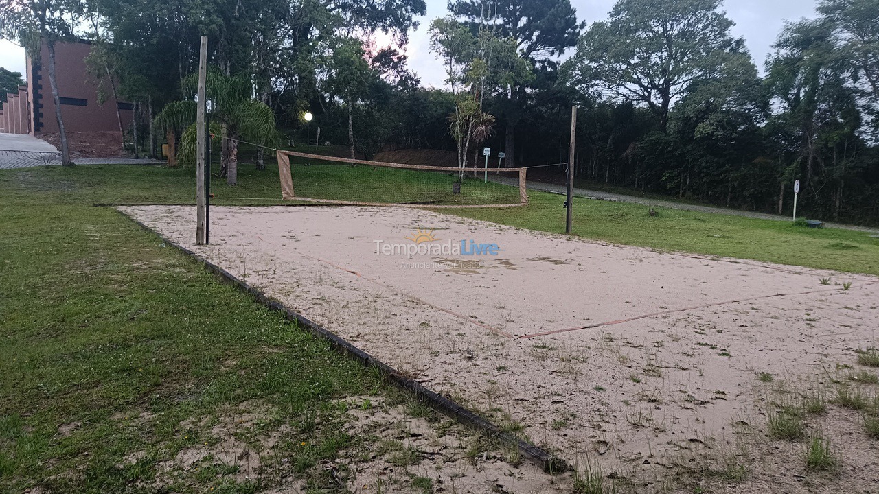 Chácara / sítio para aluguel de temporada em Campina Grande do Sul (Capivari Ecoresort)