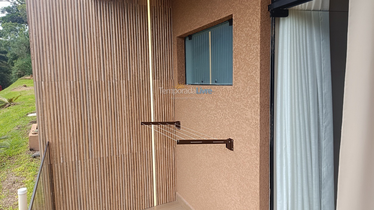 Chácara / sítio para aluguel de temporada em Campina Grande do Sul (Capivari Ecoresort)