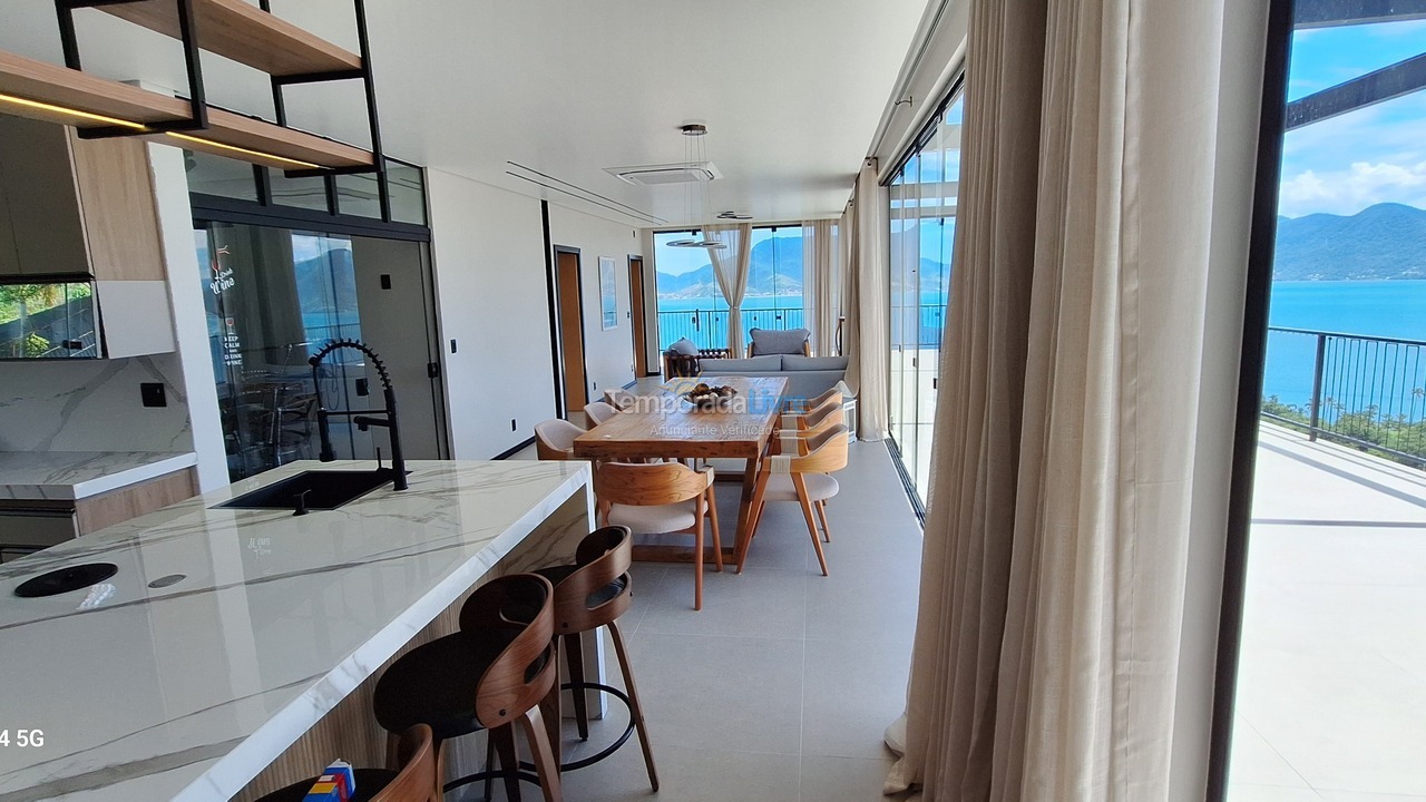 Casa para aluguel de temporada em Ilhabela (Siriúba)