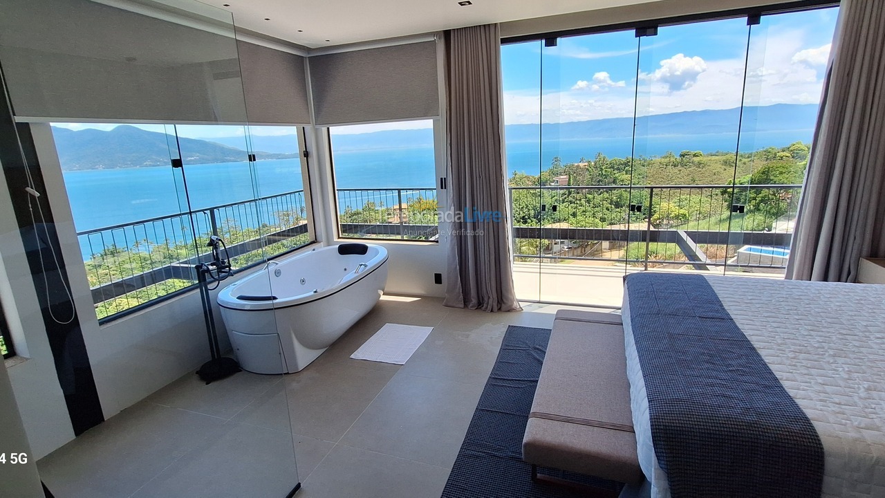 Casa para aluguel de temporada em Ilhabela (Siriúba)