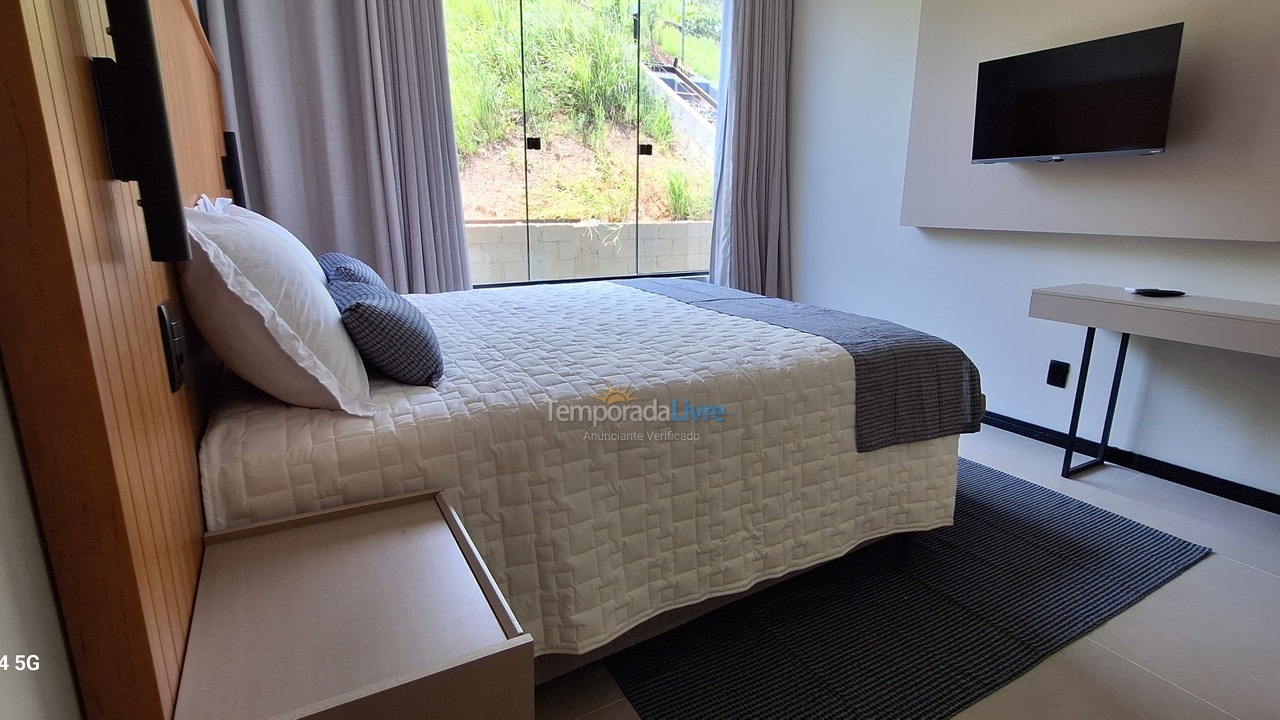 Casa para aluguel de temporada em Ilhabela (Siriúba)