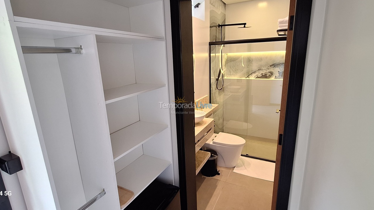 Casa para aluguel de temporada em Ilhabela (Siriúba)