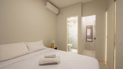 Apartamento c/ Piscina e AC 05 |Brazilian Corner