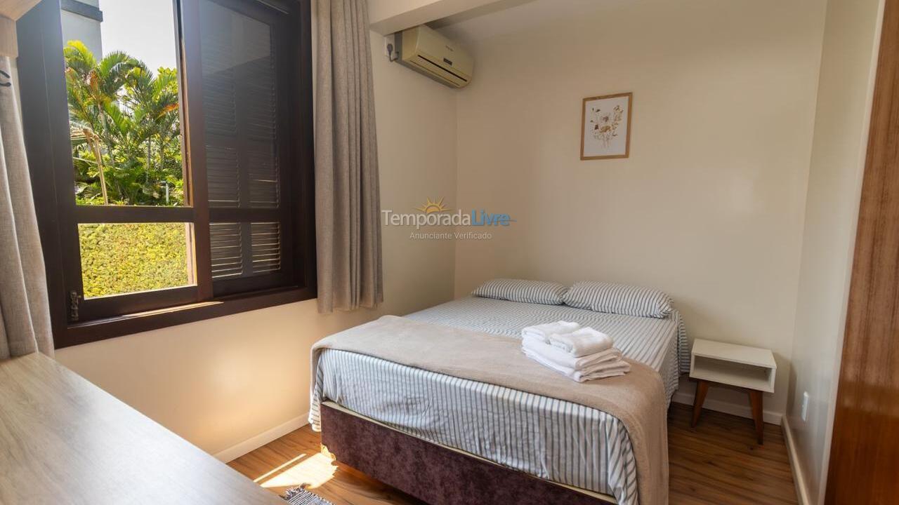 House for vacation rental in Bombinhas (Canto Grande)