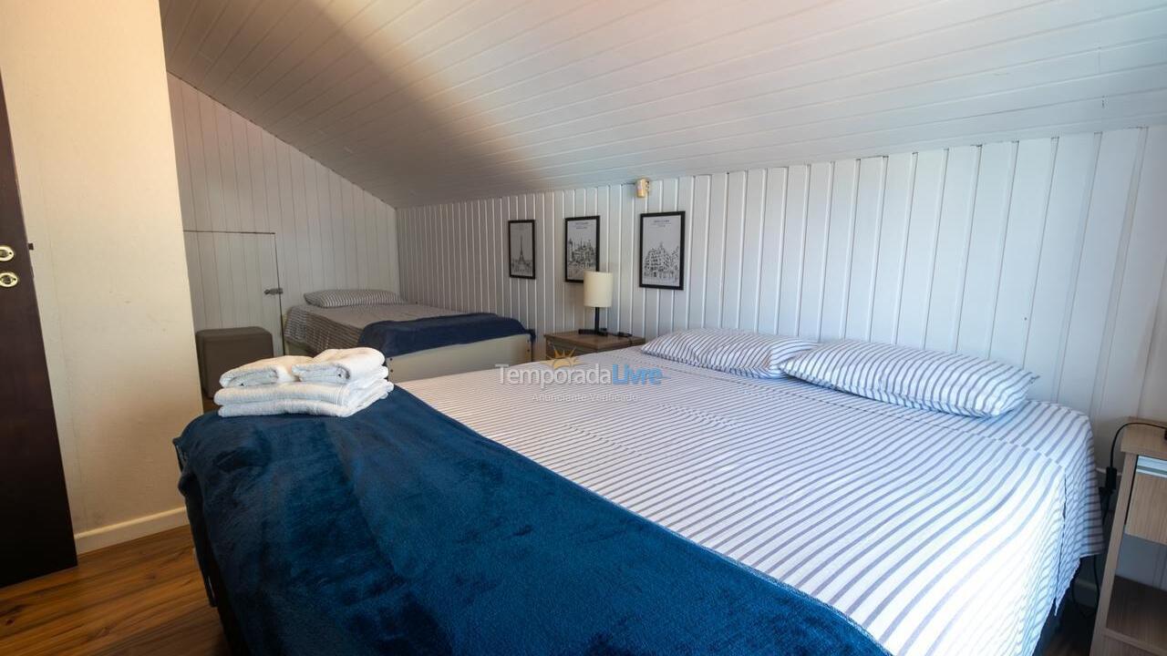 House for vacation rental in Bombinhas (Canto Grande)