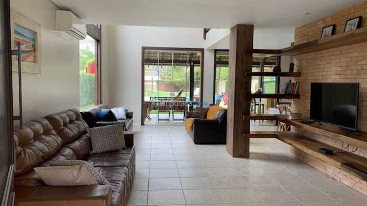 House for vacation rental in Bombinhas (Canto Grande)