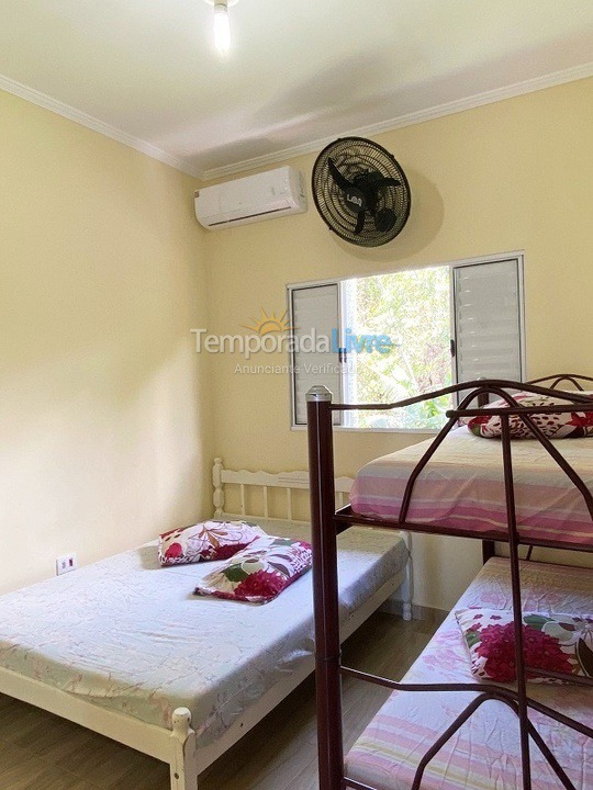 Apartamento para aluguel de temporada em Ubatuba (Maranduba)