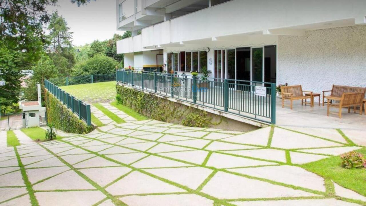 Apartamento para aluguel de temporada em Campos do Jordão (Capivari)