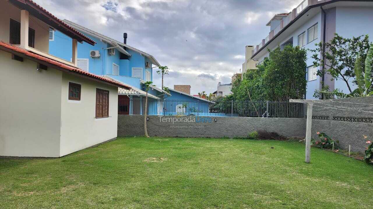 Casa para alquiler de vacaciones em Florianopolis (Praia dos Ingleses)