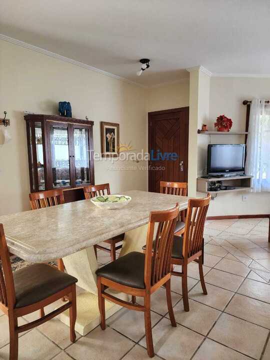 Casa para alquiler de vacaciones em Florianopolis (Praia dos Ingleses)