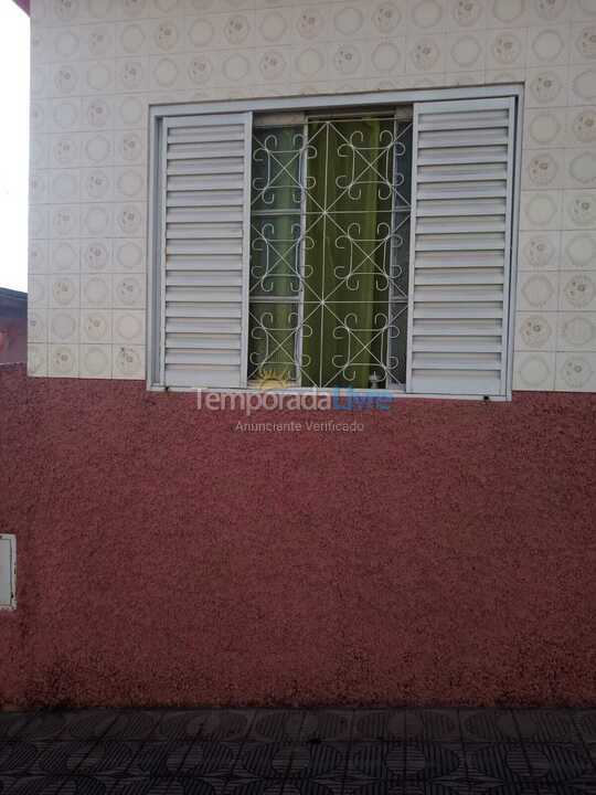 Casa para aluguel de temporada em Três Corações (Vila Lima)