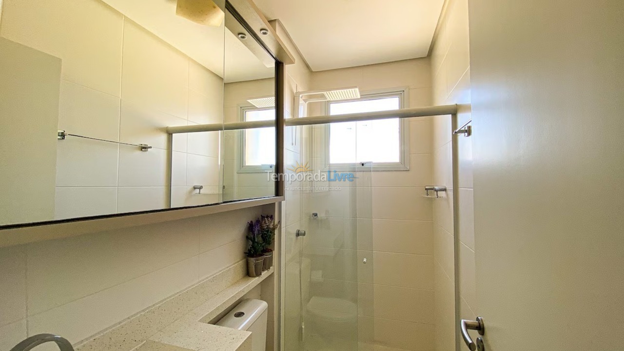 Apartamento para alquiler de vacaciones em Governador Celso Ramos (Praia de Palmas)