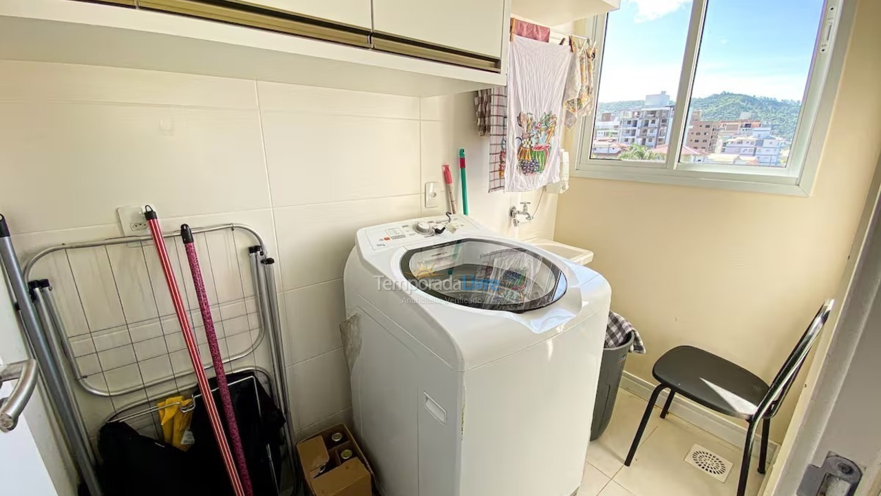 Apartamento para alquiler de vacaciones em Governador Celso Ramos (Praia de Palmas)