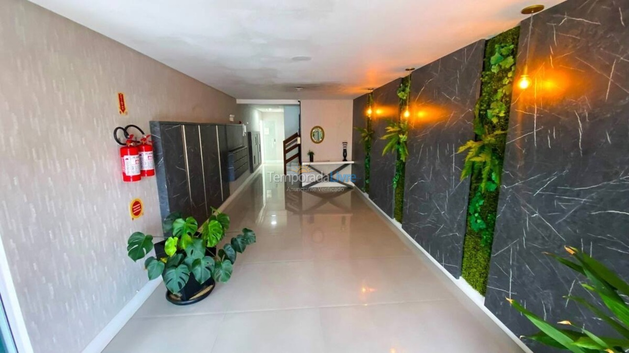 Apartment for vacation rental in Governador Celso Ramos (Praia de Palmas)