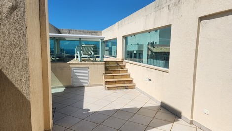 Penthouse with private pool, 2 bedrooms, 2 parking spaces, beach service