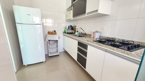 Penthouse with private pool, 2 bedrooms, 2 parking spaces, beach service