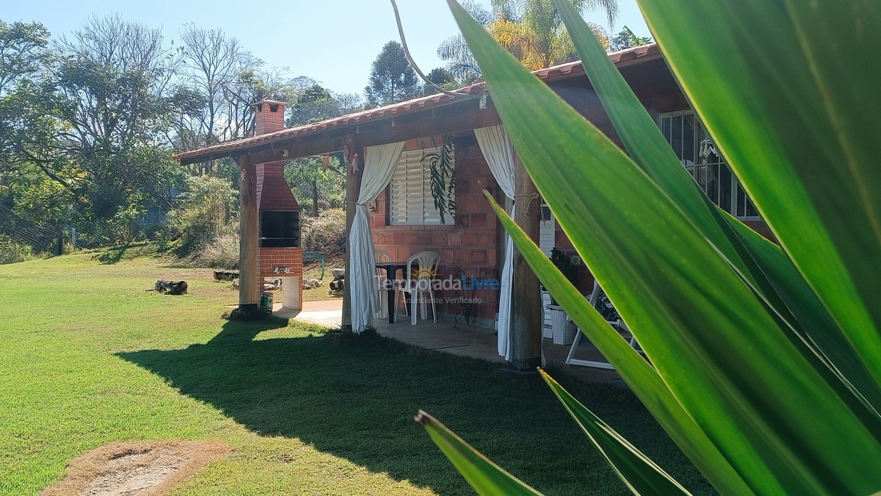 Chácara / sítio para aluguel de temporada em Bragança Paulista (Boa Vista dos Silvas)