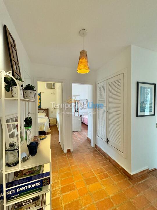 Casa para alquiler de vacaciones em São Sebastião (Praia da Baleia)