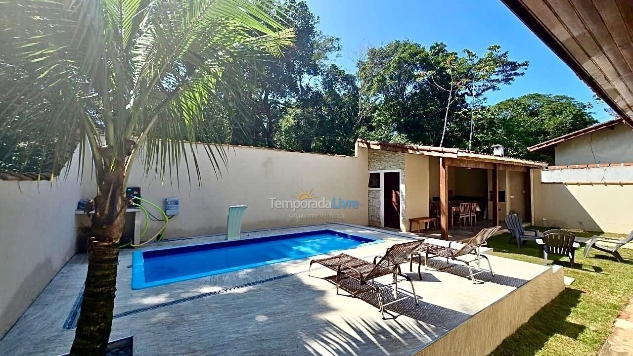 Casa para alquiler de vacaciones em São Sebastião (Praia da Boracéia)