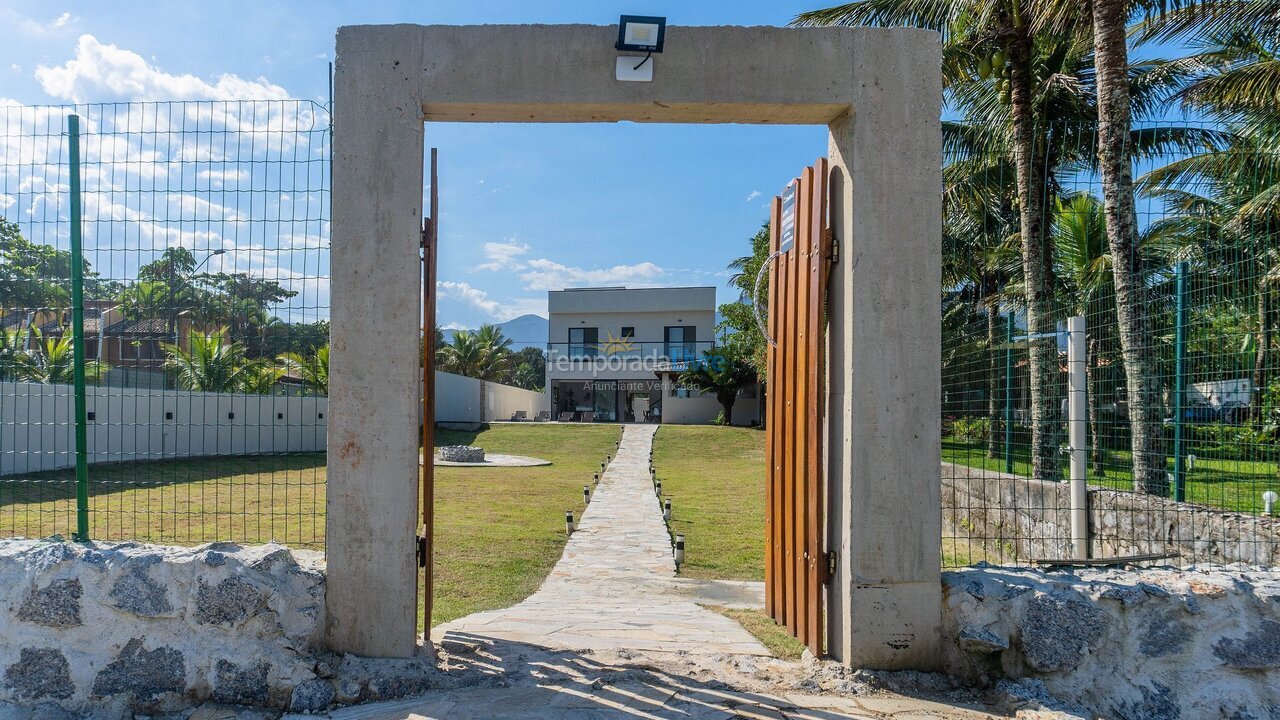 Casa para aluguel de temporada em São Sebastião (Praia da Boracéia)