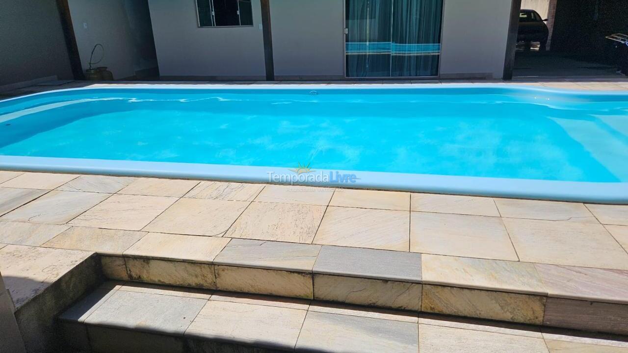 Casa para alquiler de vacaciones em Rio das Ostras (Costa Azul)