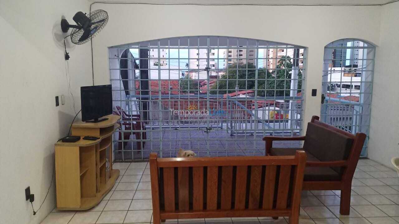 Apartamento para aluguel de temporada em Fortaleza (Praia de Iracema)