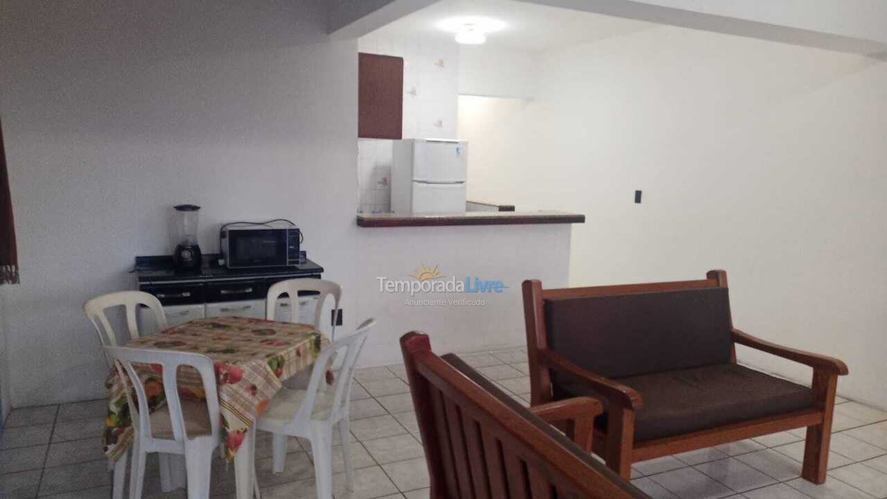 Apartamento para aluguel de temporada em Fortaleza (Praia de Iracema)