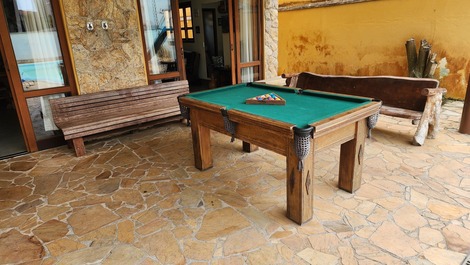 Varanda térrea, sinuca