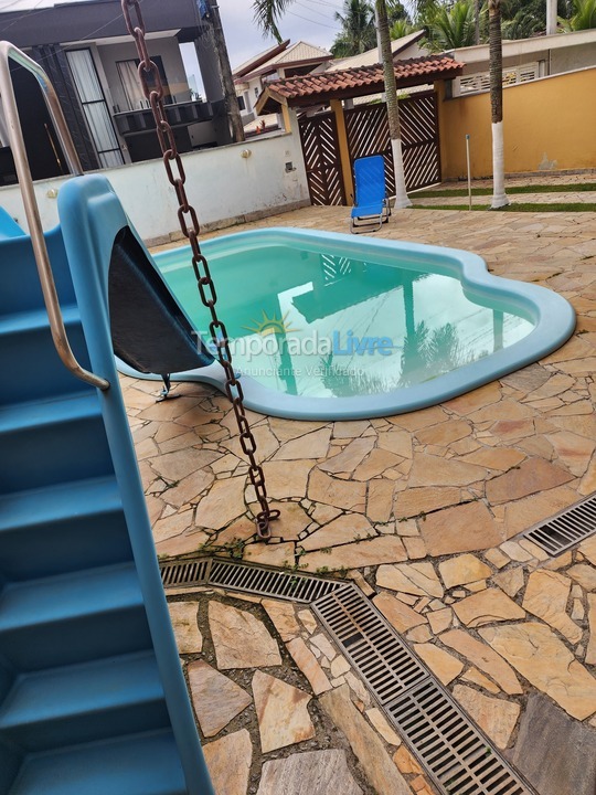 House for vacation rental in Caraguatatuba (Massaguaçu)