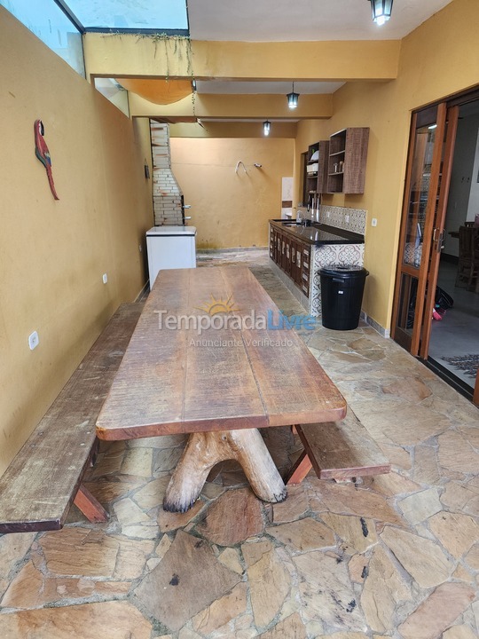 House for vacation rental in Caraguatatuba (Massaguaçu)