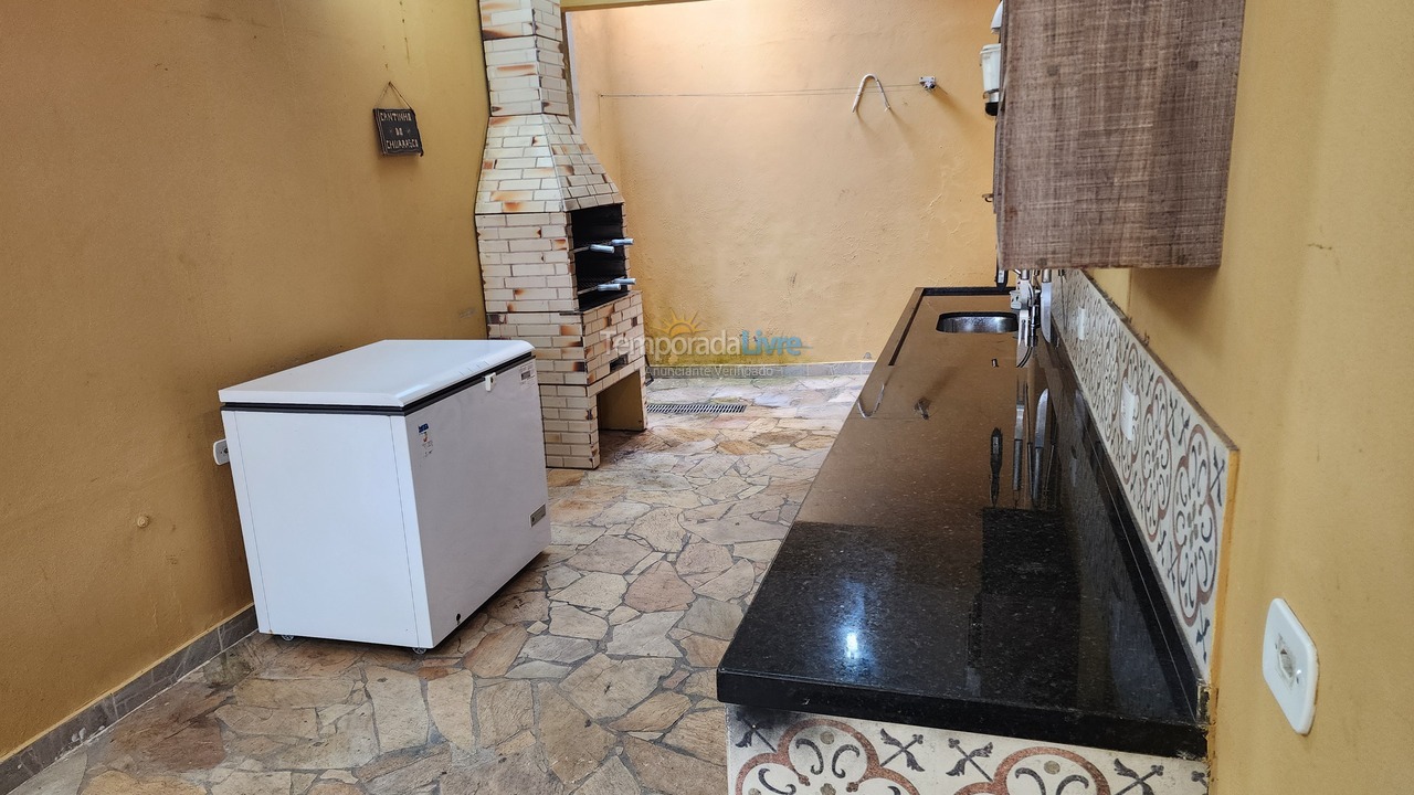 House for vacation rental in Caraguatatuba (Massaguaçu)