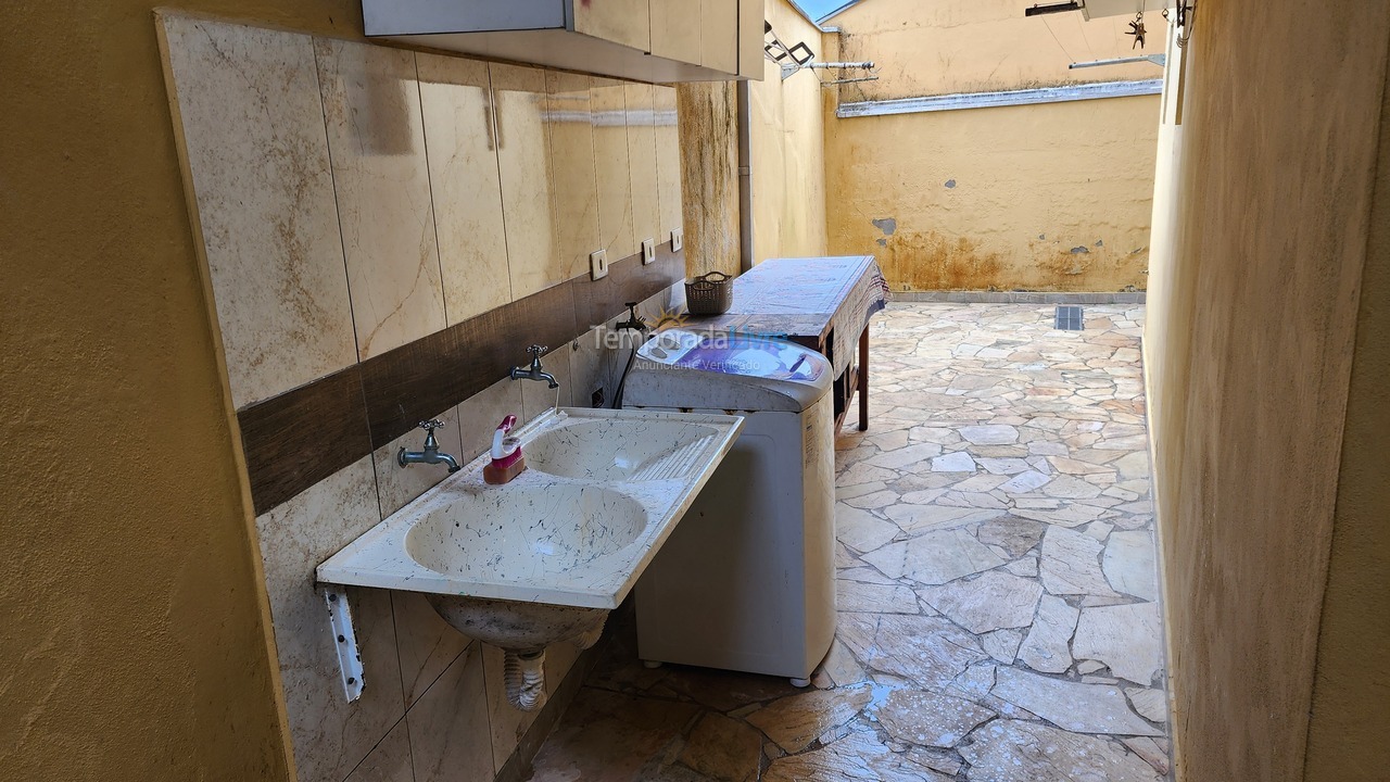 House for vacation rental in Caraguatatuba (Massaguaçu)