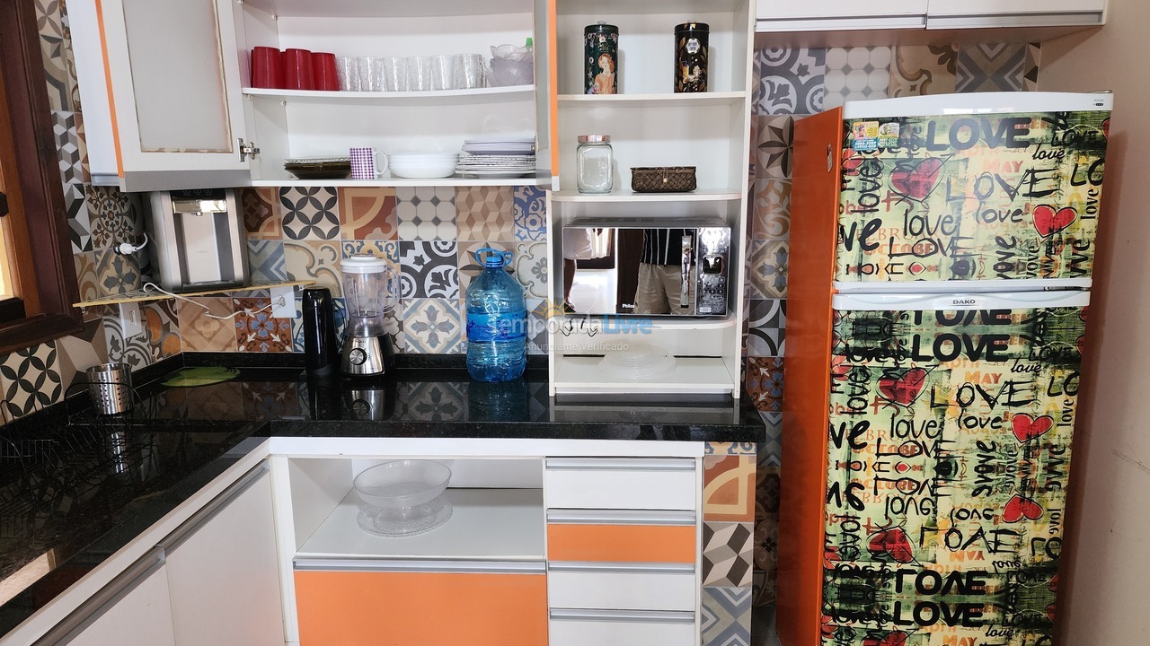 House for vacation rental in Caraguatatuba (Massaguaçu)