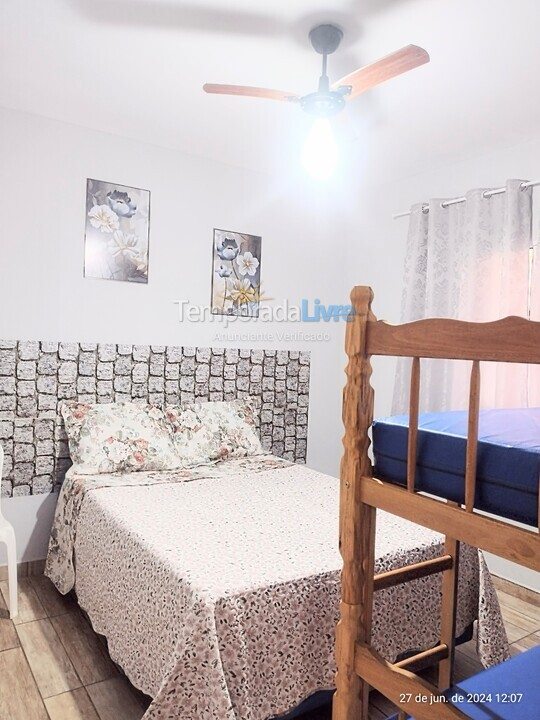 Casa para aluguel de temporada em Caraguatatuba (Massaguaçu)