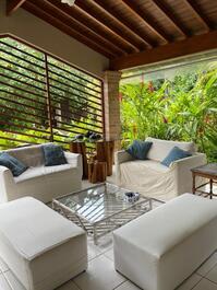 House in a gated community on Baleia beach