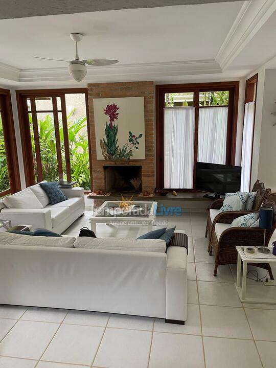 House for vacation rental in São Sebastião (Praia da Baleia)