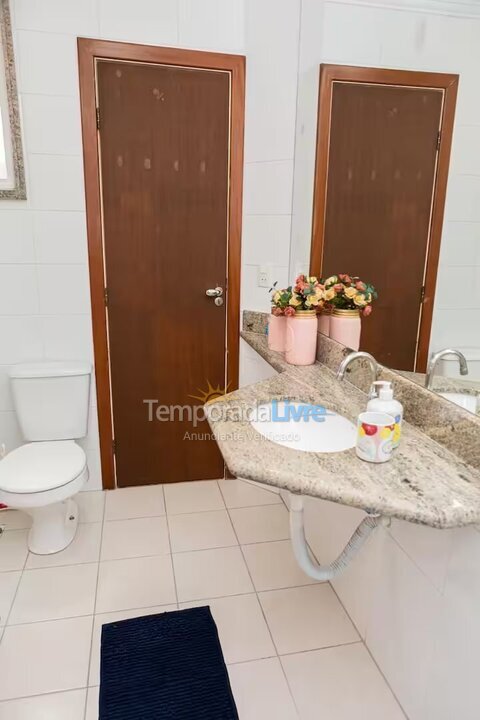 Apartment for vacation rental in Guarapari (Praia do Morro)