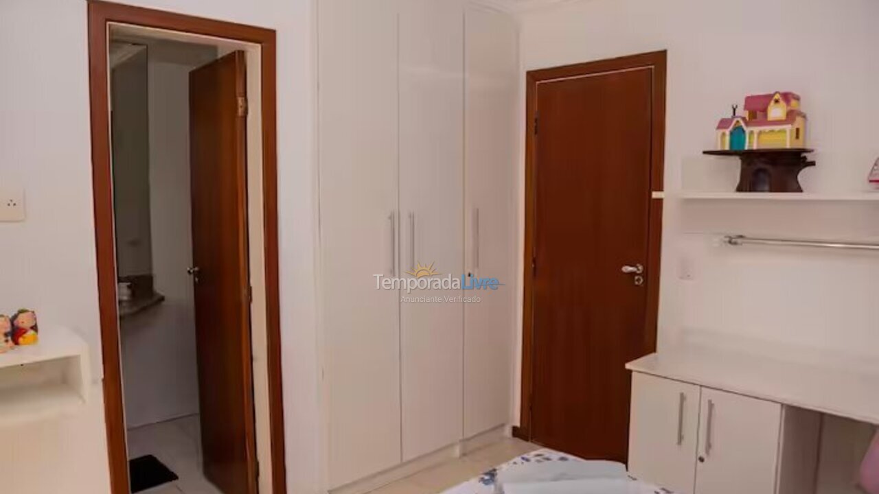 Apartment for vacation rental in Guarapari (Praia do Morro)