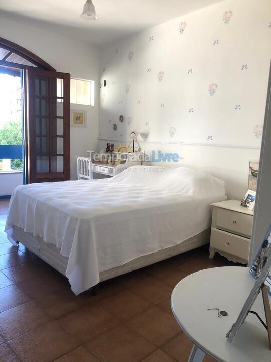 Casa para aluguel de temporada em Cabo Frio (Praia do Forte)