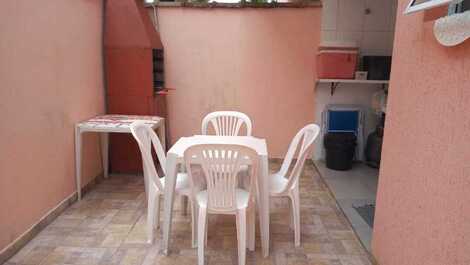 8 min andando al mar, barbacoa, patio trasero, Indaiá..