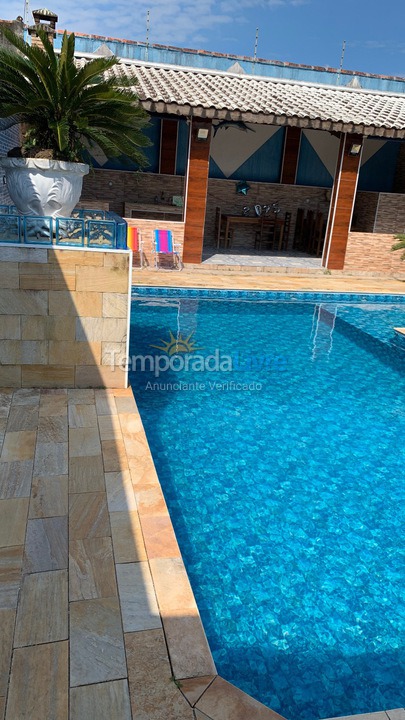 Casa para alquiler de vacaciones em Itanhaém (Jardim Suarão)