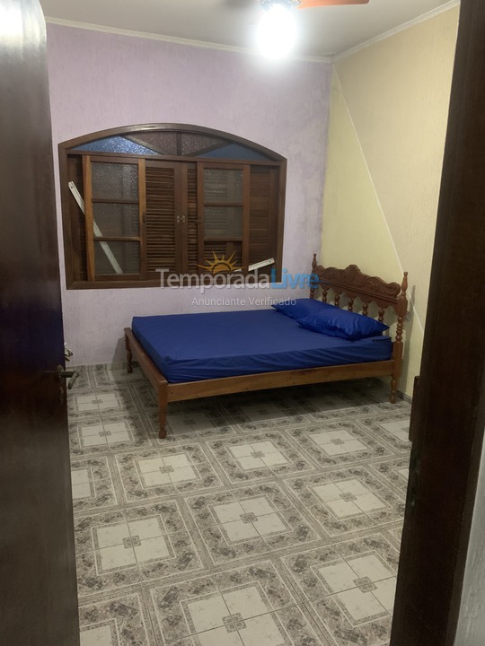 Casa para alquiler de vacaciones em Itanhaém (Jardim Suarão)