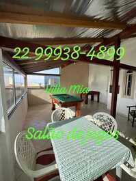 Salão de jogos - mesa para jogos de tabuleiro