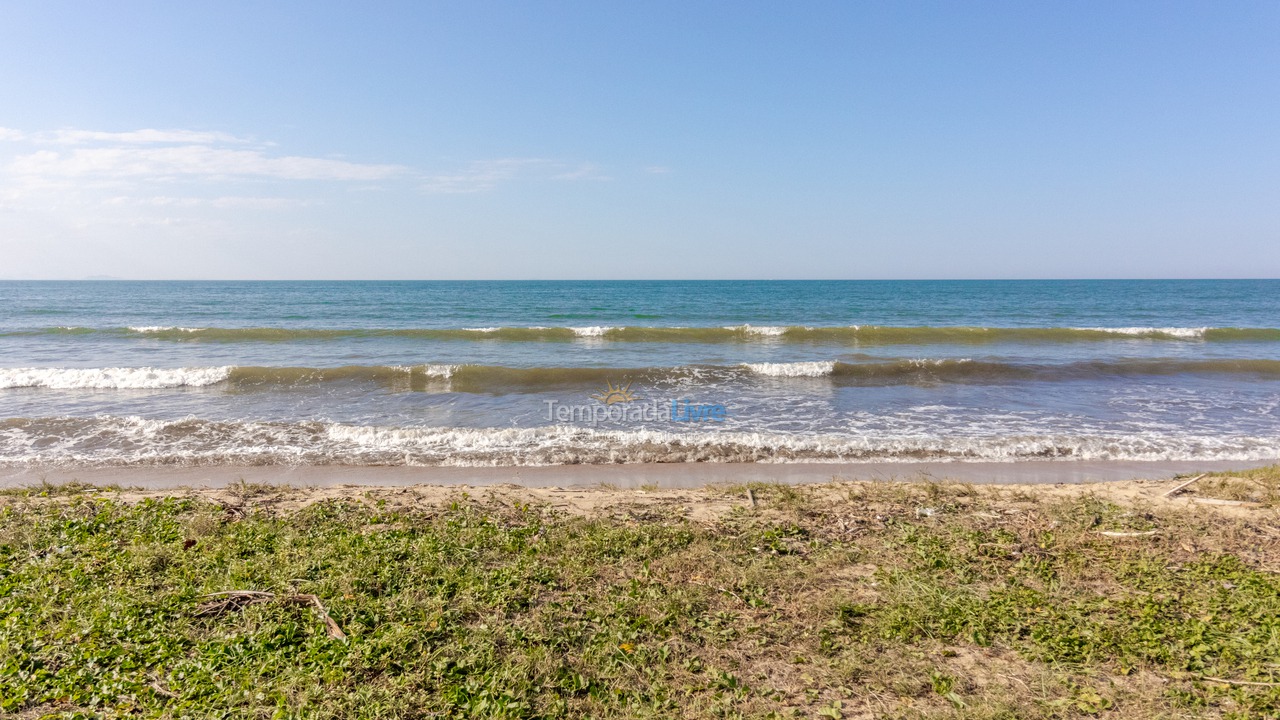 Casa para aluguel de temporada em Armação dos Búzios (Praia Rasa)