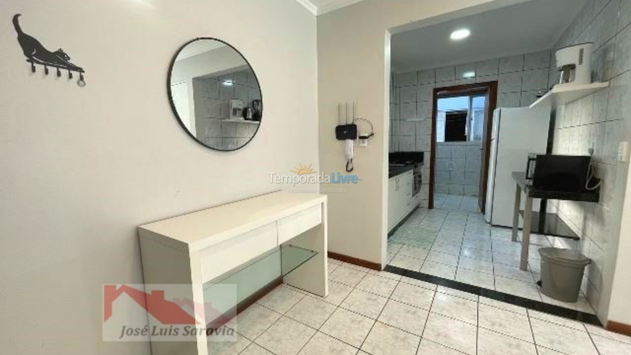 Apartment for vacation rental in Bombinhas (Praia de Bombas)