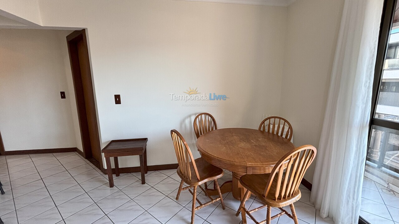 Apartamento para aluguel de temporada em Bombinhas (Praia de Bombas)