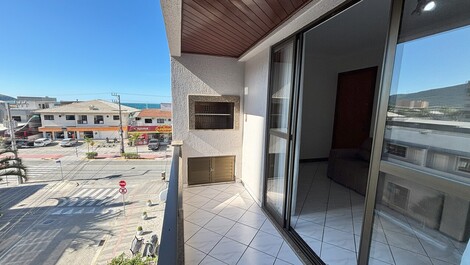 Apartamento para alugar em Bombinhas - Praia de Bombas